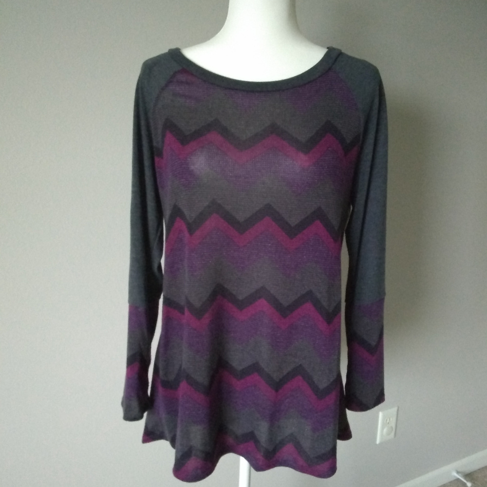 Longer, light weight top